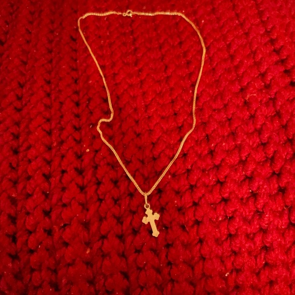 Beautiful Necklace with Cross - Picture 3 of 5